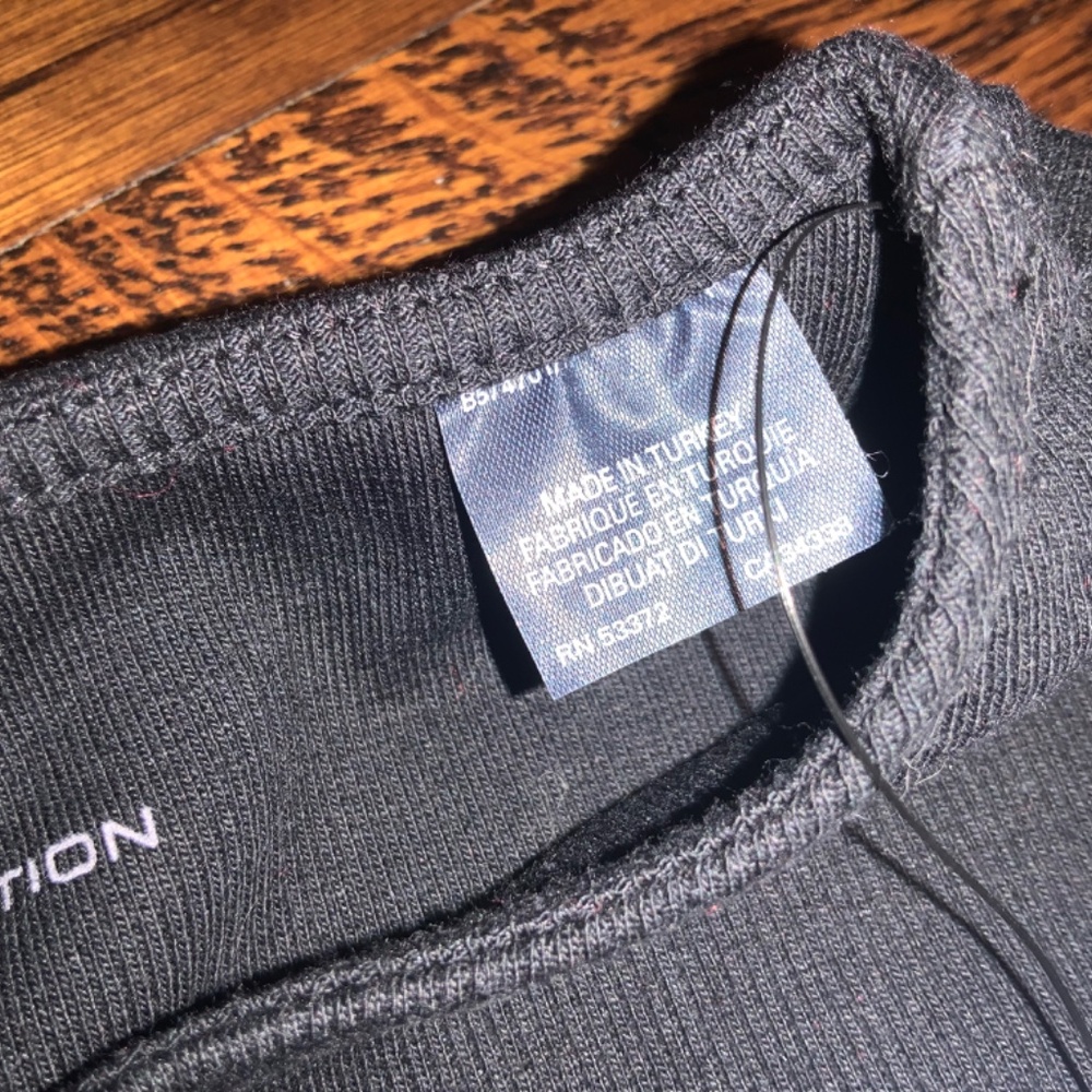 Dress - Picture 5 of 10